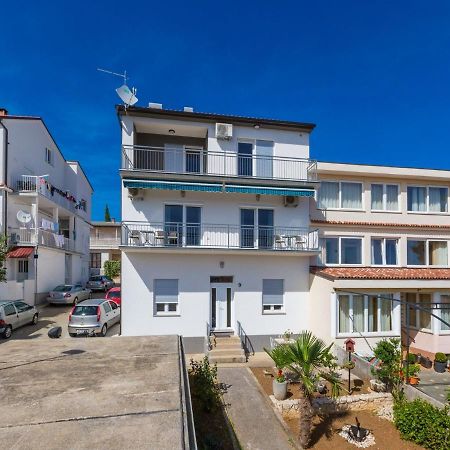 Apartment Mladen ซริกเวนิซา ภายนอก รูปภาพ