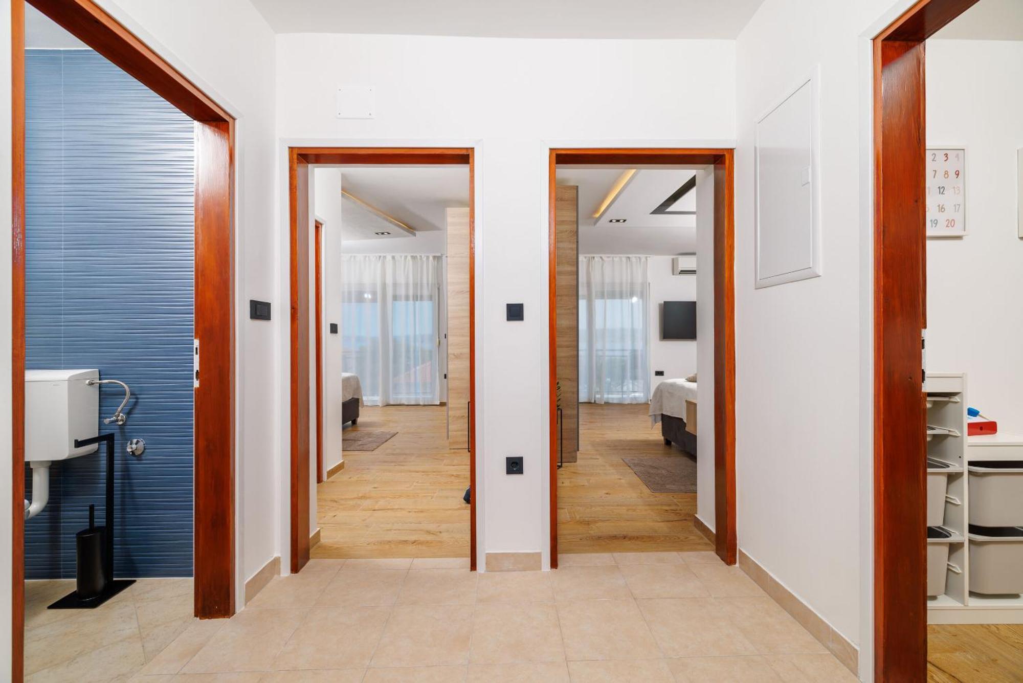 Apartment Mladen ซริกเวนิซา ภายนอก รูปภาพ