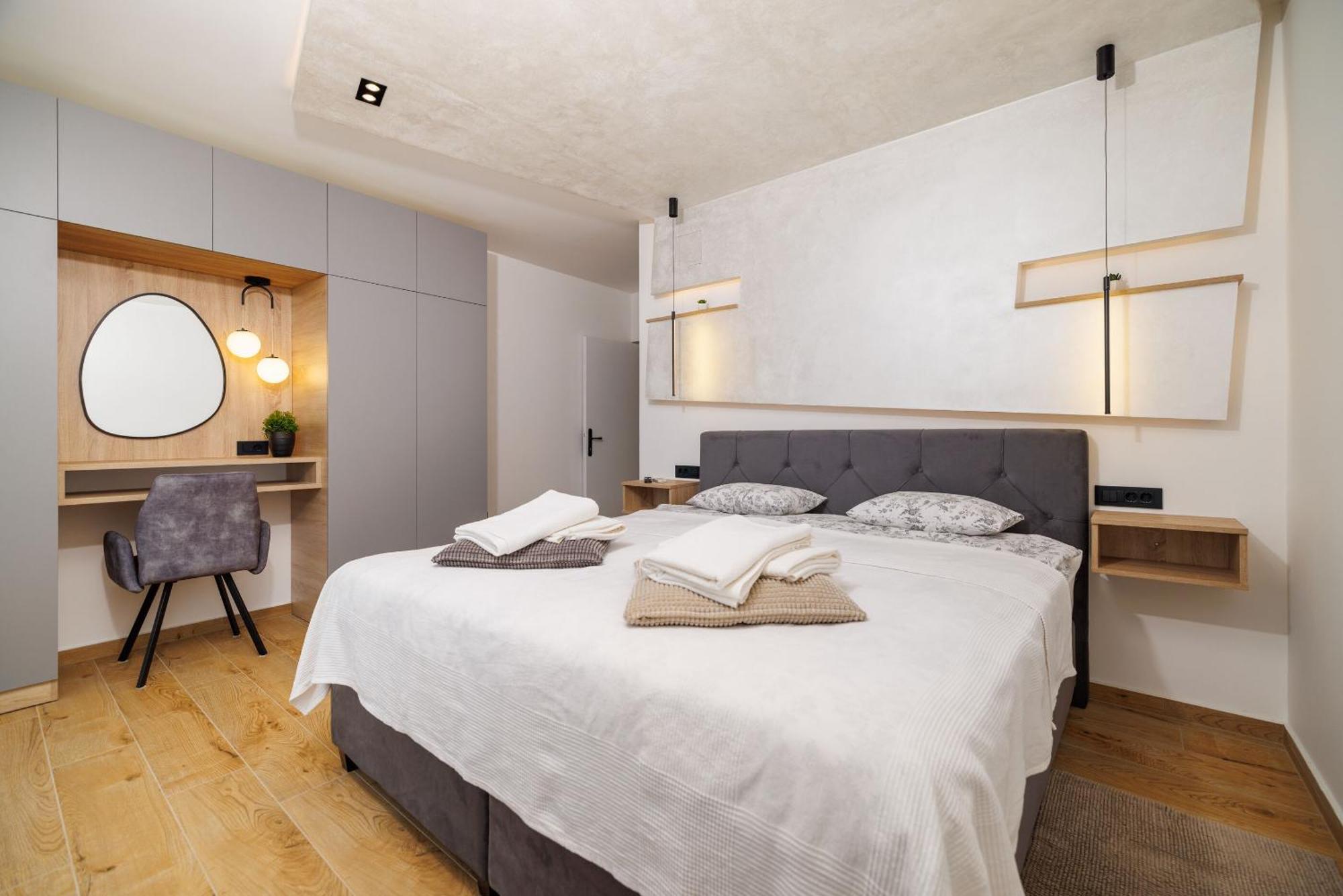 Apartment Mladen ซริกเวนิซา ภายนอก รูปภาพ