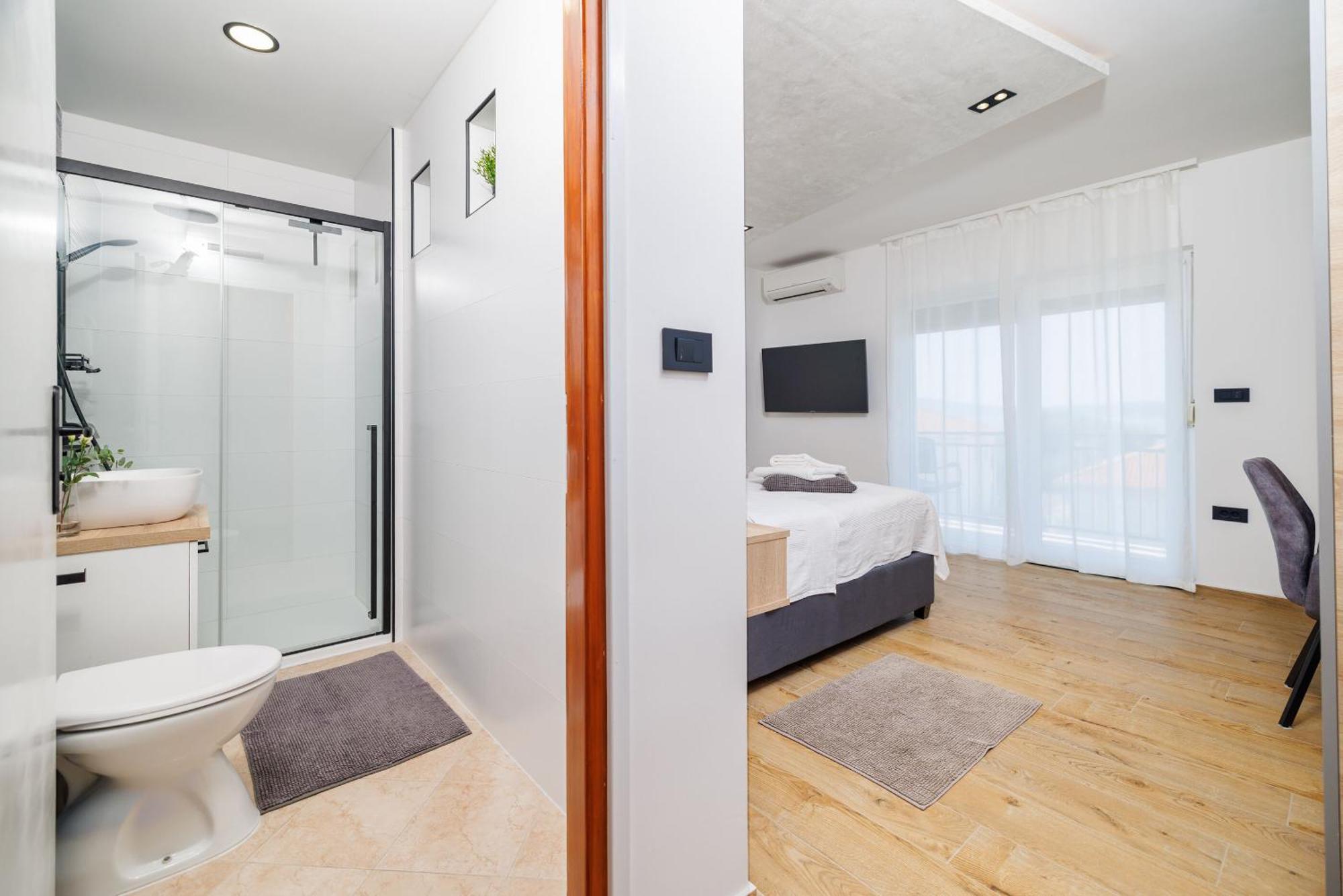 Apartment Mladen ซริกเวนิซา ภายนอก รูปภาพ