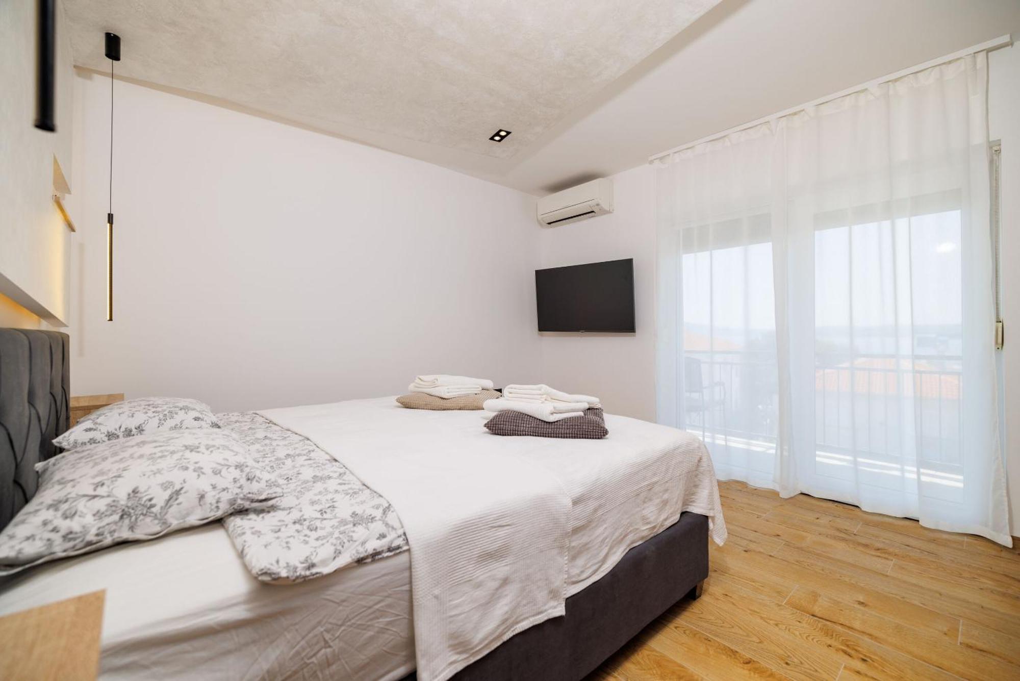 Apartment Mladen ซริกเวนิซา ภายนอก รูปภาพ
