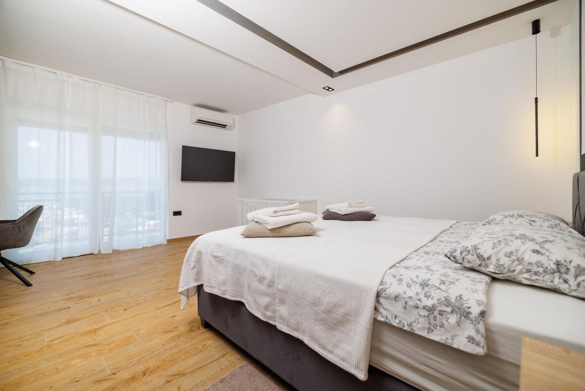 Apartment Mladen ซริกเวนิซา ภายนอก รูปภาพ